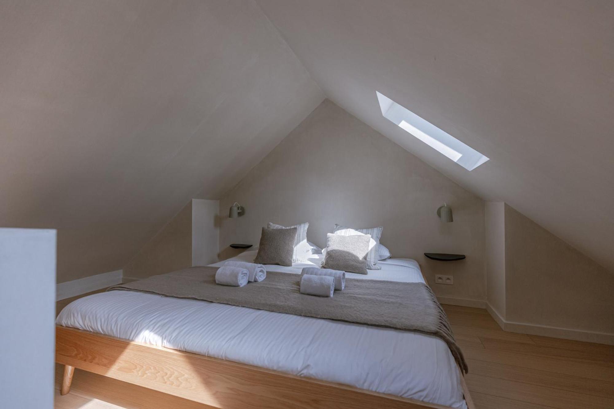 Apartament Huswell - Urban Getaway For Two In The Heart Of Antwerpia Zewnętrze zdjęcie